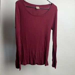 Red scoop neck long sleeve